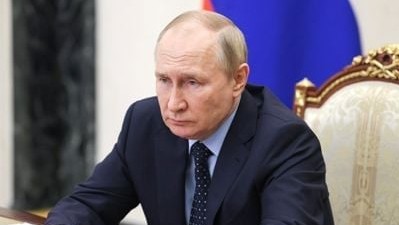 "Üzərində işləməli şeylər var" -Putin Moskvaya PUA hücumundan danışdı - YENİLƏNİB